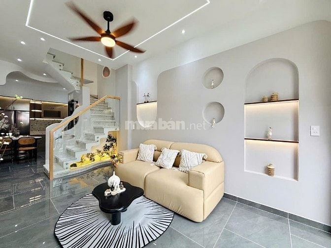 Bán nhà 68m2 đường Phan Tây Hồ,Phú Nhuận Gần Co. Op Rạch Miễu. Hẻm 4m