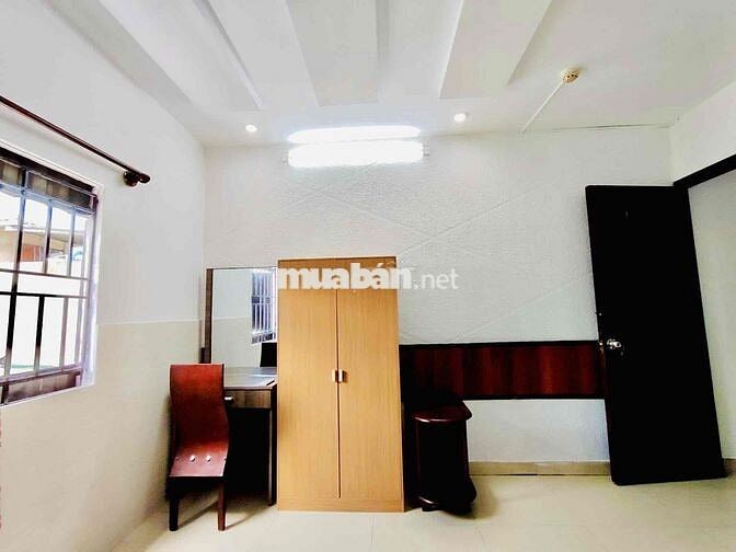 PHÒNG TRỌ 30m2 QUẬN 10 SƯ VẠN HẠNH CÁCH ĐH HUFLIT 500m