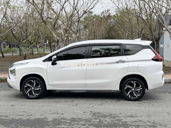 Mitsubishi Xpander 2023 AT Premium - 80000 km