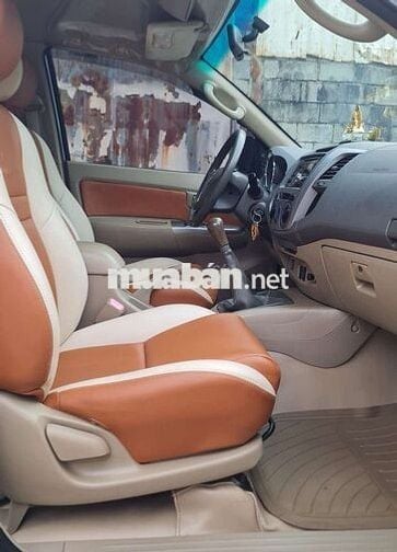 Fortuner Dầu số sàn 2011