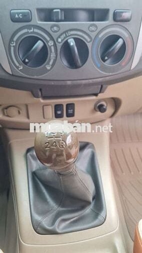 Fortuner Dầu số sàn 2011