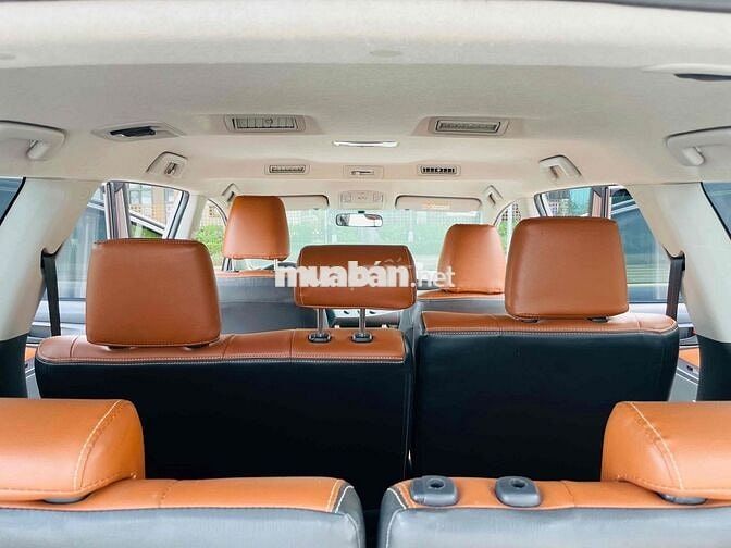 Toyota Innova 2021 E 2.0 MT - màu Đồng