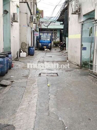 Nhà 1trệt 1lầu + 3phòng trọ kế bên chợ Xóm Nghèo,kcn Sóng Thần Dĩ An