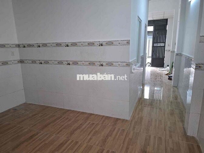 Trệt lửng 4*14; 3pn đg xe tải rẻ chốt lẹ