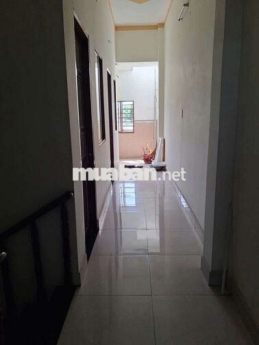 Cho thuê nhà 100M gần siêu thị Go và Trung tâm hành chính Dĩ An