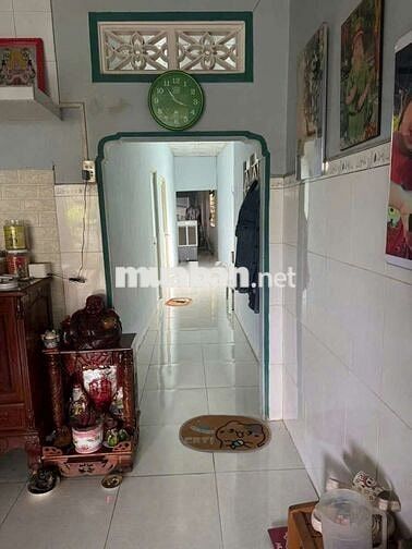 Nhà hẻm xe tải, sổ đỏ chính chủ , dt 107m, vị trí đẹp