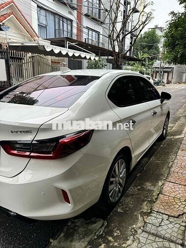 Honda City 2023 1.5 i-VTEC - 24500 km