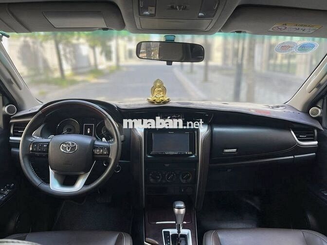 Bán Toyota Fortuner 2019 2.4G 4x2 AT