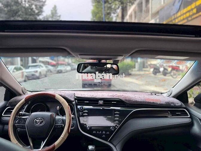 Toyota Camry 2020 2.5 Q Đen 55000 km