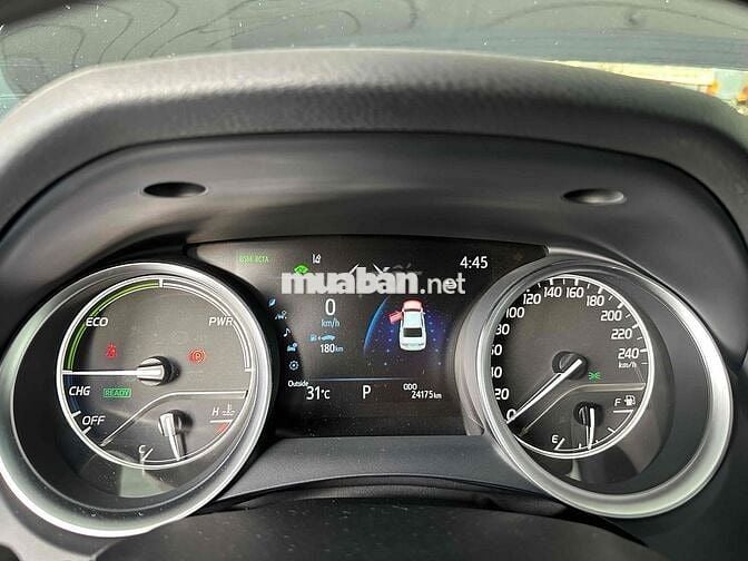 Toyota Camry Hybrid 2023 Đen 24.000 km