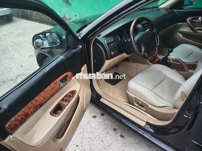 Magnus 2002 số sàn - 999999 km