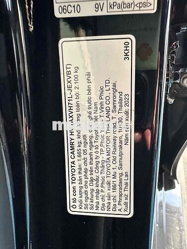 Toyota Camry Hybrid 2023 Đen 24.000 km