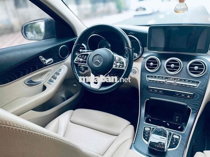 Mercedes Benz C Class 2019 C200 - 50000 km