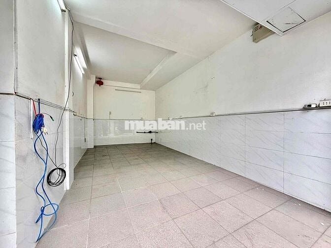 Cho Thuê MB 30m2 Kinh Doanh Tự Do HXH Ngay CV Lê Thị Riêng Q10 QTB