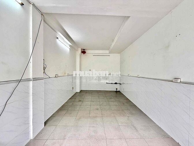 Cho Thuê MB 30m2 Kinh Doanh Tự Do HXH Ngay CV Lê Thị Riêng Q10 QTB