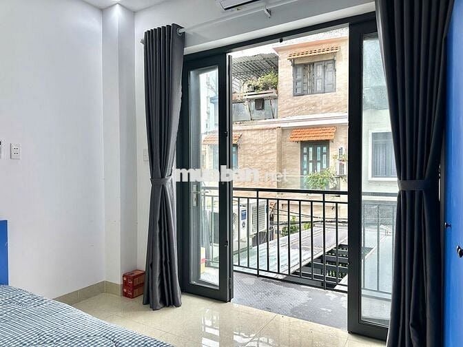 CĂN HỘ GẦN NGÃ TƯ HÀNG XANH STUDIO BAN CÔNG SÁNG CHU VĂN AN BÌNH THẠNH