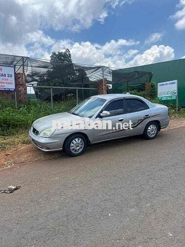 Daewoo Nubira 2002 1.6 MT 1000
