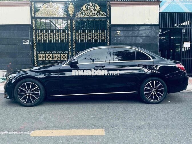 Mercedes Benz C Class 2019 C200 - 50000 km