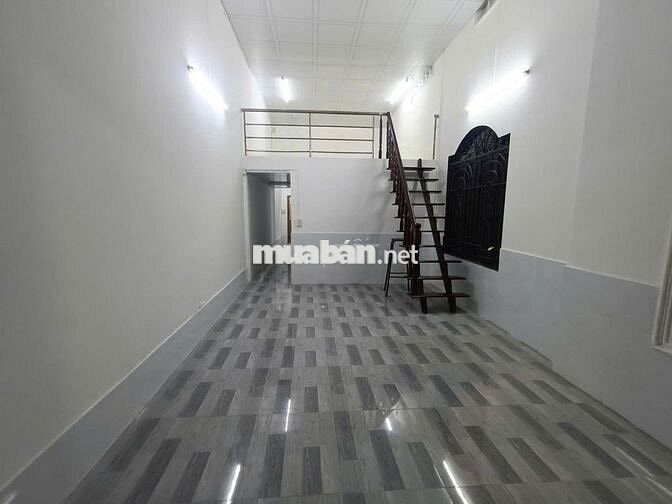 NHÀ 2PN SÂN ĐẬU OTO, ĐƯỜNG SỐ 9, KẾ BÊN VẠN PHÚC CITY, HIỆP BÌNH PHƯỚC