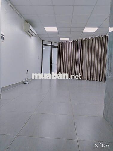 Cơ hội 27,3 tỷ có nhà mặt phố PhạmVăn Đồng thang máy 46m2x6Tkinh doanh