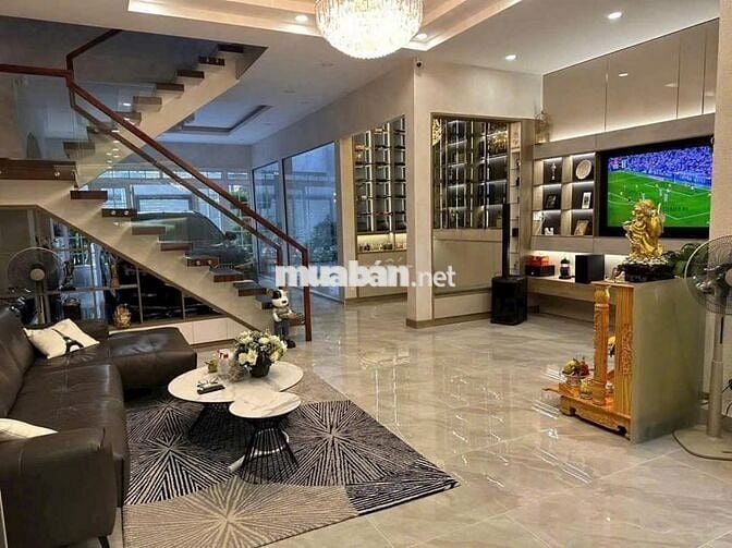 Cần cho thuê Biệt Thự MT 39B Đường số 23 P.10 Q.6.