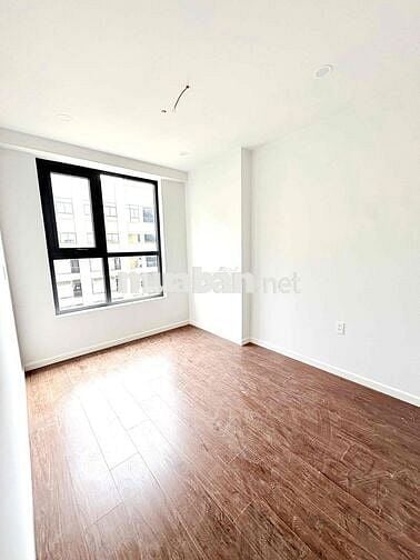 Cho Thuê Căn 1Pn sẵn máy lạnh, nhà mới miễn phí tiền thuê tháng đầu