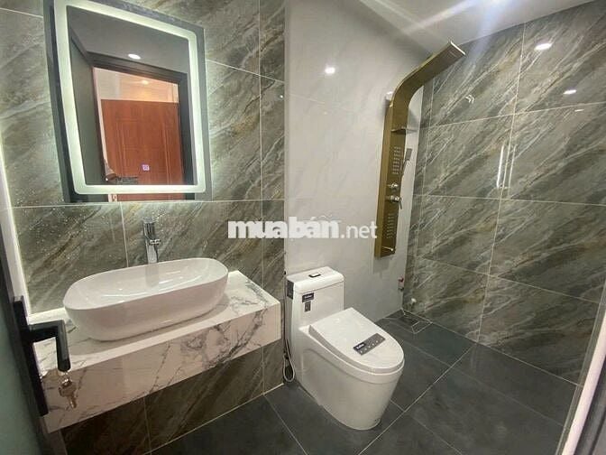 Cần cho thuê Biệt Thự MT 39B Đường số 23 P.10 Q.6.