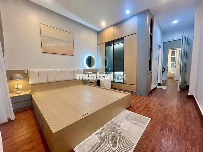 CỰC HIẾM BÁN NHÀ ĐÔNG NGẠC -BẮC TỪ LIÊM - 35M - 5 TẦNG - NHỈNH 5 TỈ