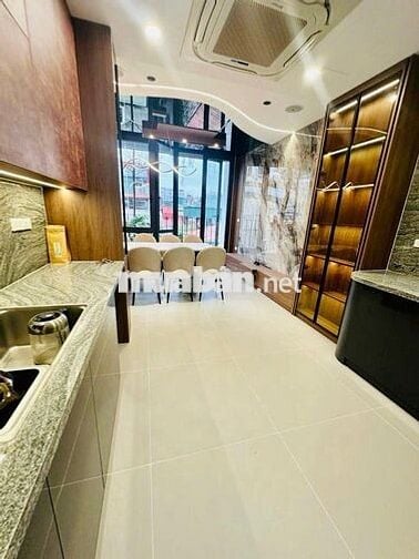 13TỶ8 NHÀ ĐẸP 6 TẦNG THANG MÁY, NGAY GẦN TRƯỜNG CHINH, BÁCH KINH XÂY