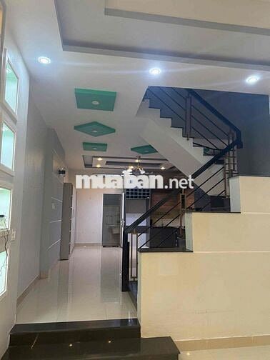 CHÍNH CHỦ CHO THUÊ NHÀ MẶT TIỀN ĐƯỜNG ĐÀO CỬ NGAY THỊ TRẤN CẦN THẠNH