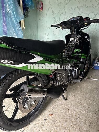 Suzuki Satria 2000 Xanh lá đen