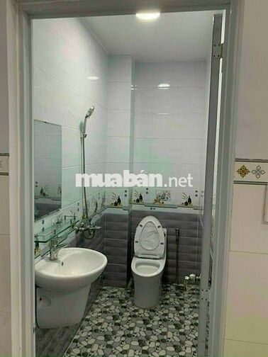 Cho thuê nhà HXH 40/2A Nguyễn Văn Đậu, Phường 5, Q. Phú Nhuận