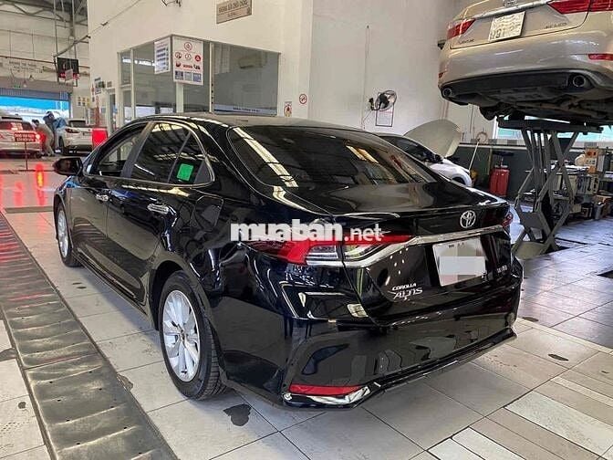 TOYOTA COROLA ALTIS 1.8G 2023 - Xe hãng bán