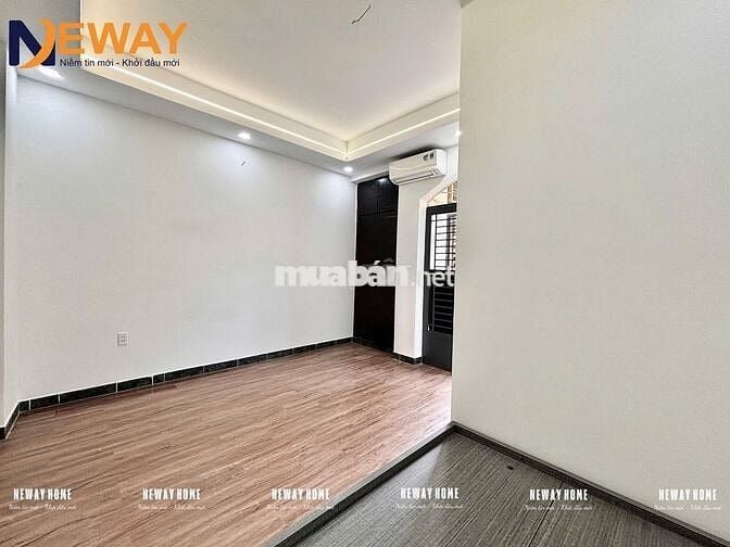 CHDV đi bộ qua ĐH Công Thương - Lê Trọng Tấn, bancol tách bếp, full NT