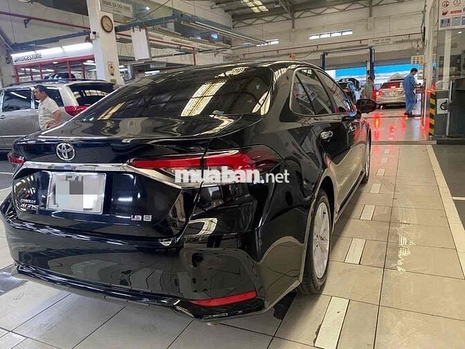 TOYOTA COROLA ALTIS 1.8G 2023 - Xe hãng bán