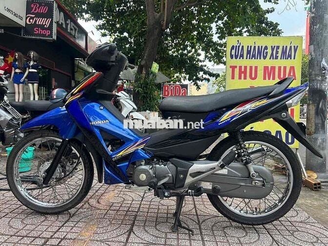 Honda Wave RSX màu Xanh