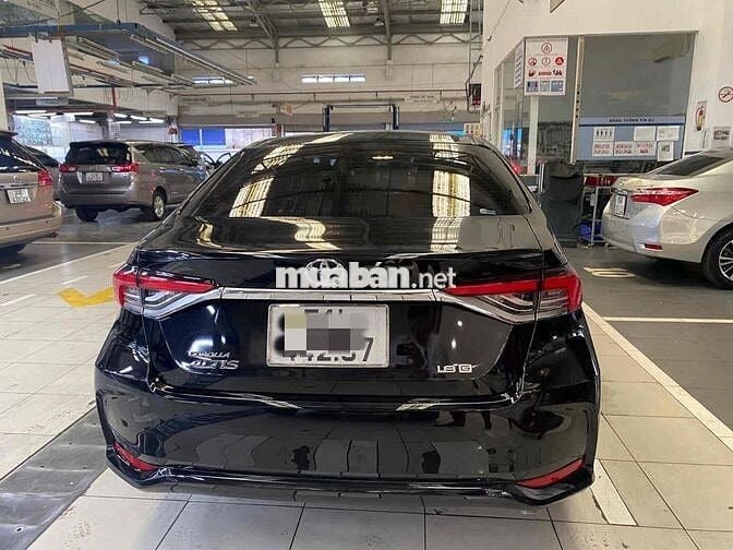 TOYOTA COROLA ALTIS 1.8G 2023 - Xe hãng bán