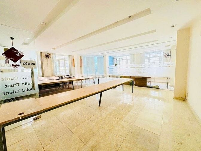 TÒA NHÀ 7 TẦNG CÓ HẦM & THANG MÁY – 10m x 15m – 39A PHẠM NGŨ LÃO, GV 