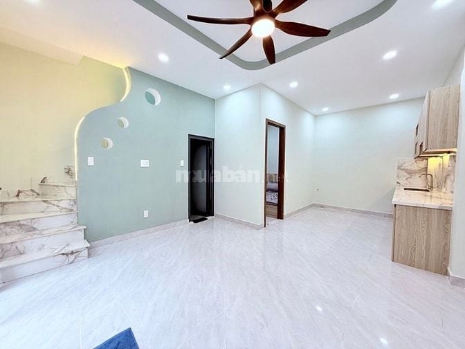 BÁN NHÀ ĐẸP P15, TÂN BÌNH. SÁT ĐƯỜNG OTO TO, GẦN PHẠM VĂN BẠCH