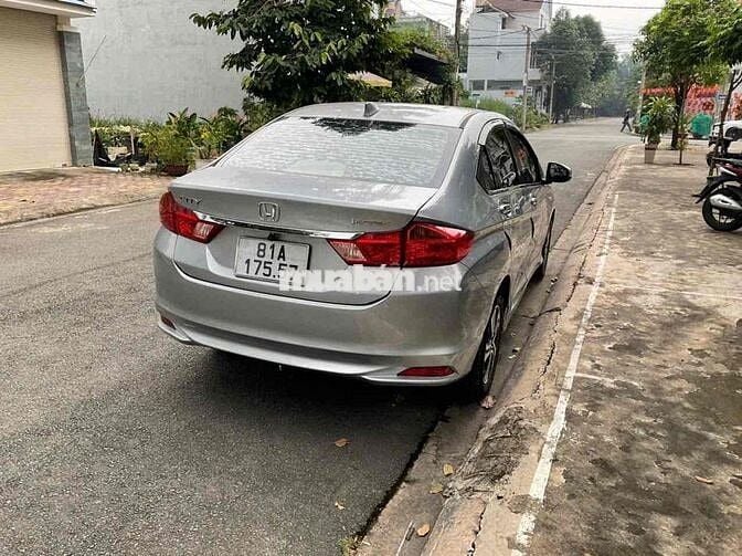 Honda City 2017, Số sàn , 88.000 km , Màu Bạc
