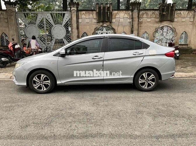 Honda City 2017, Số sàn , 88.000 km , Màu Bạc