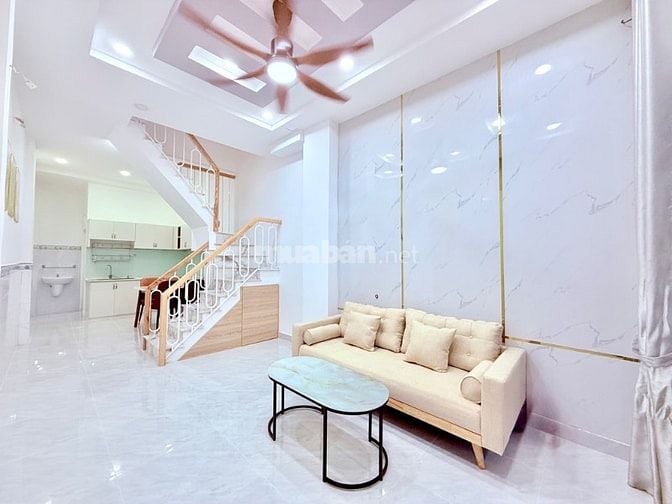 BÁN NHÀ ĐẸP P15, TÂN BÌNH. SÁT ĐƯỜNG OTO TO, GẦN PHẠM VĂN BẠCH