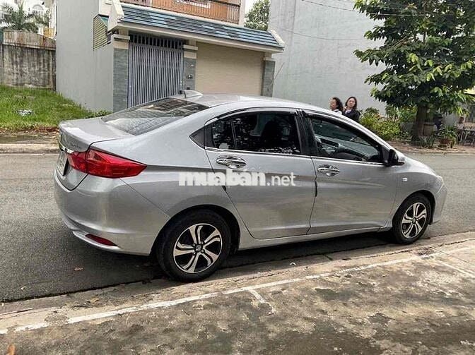 Honda City 2017, Số sàn , 88.000 km , Màu Bạc