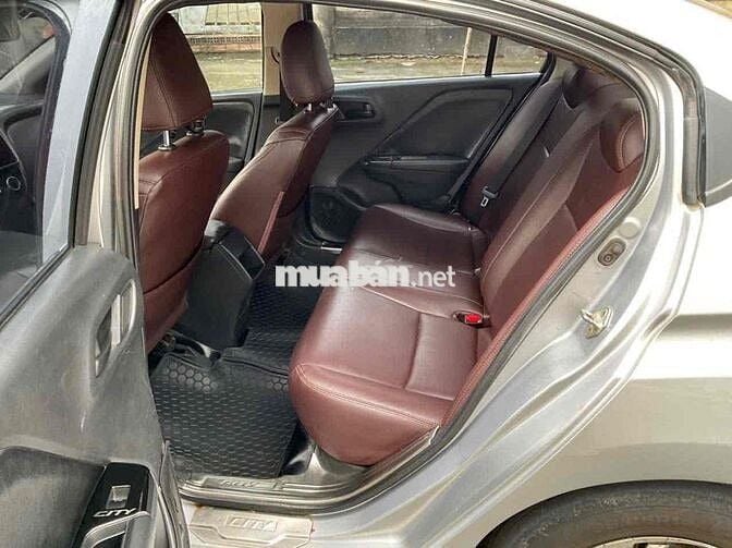 Honda City 2017, Số sàn , 88.000 km , Màu Bạc