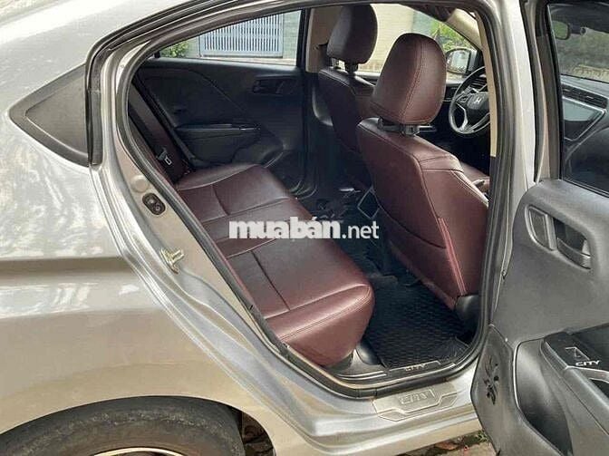 Honda City 2017, Số sàn , 88.000 km , Màu Bạc