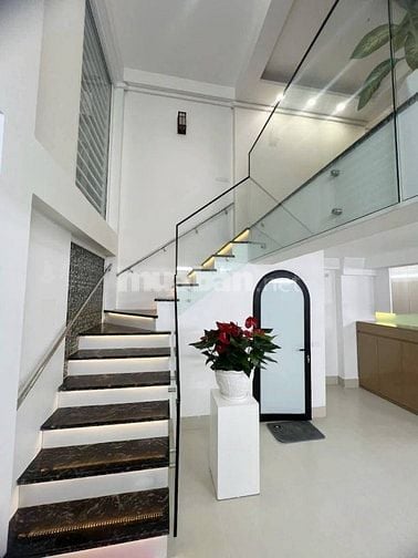 Nhà Đẹp Giang Văn Minh, Ba Đình 40/45m, 5 tầng, mt 5,2m, giá 12.55 tỷ