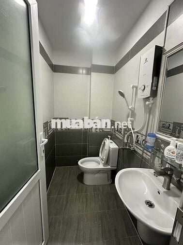 BÁN NHÀ 1/ HXH, SHR VUÔNG ĐẸP (4.2M×18M) XÂY KIÊN CỐ 5TẦNG CÓ GARA ÔTÔ