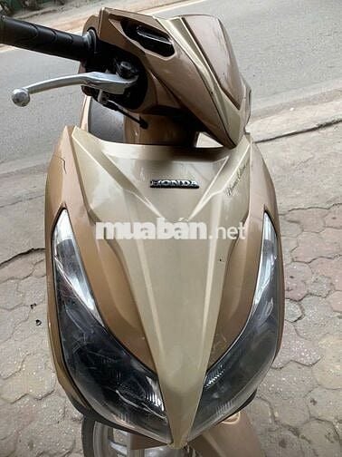 Honda Air Blade 125 Vàng đồng 28130 km