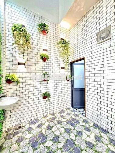 Nhà đẹp Cần bán gần Phú Mỹ Hưng quận 7