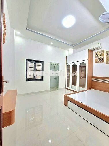 Nhà đẹp Cần bán gần Phú Mỹ Hưng quận 7